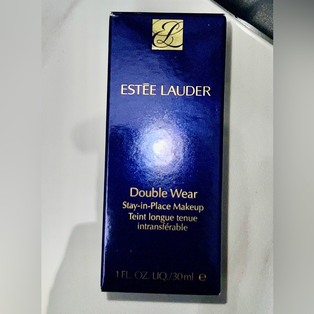Estee Lauder Double Wear Stay-in-place makeup 6N2 TRUFFLE